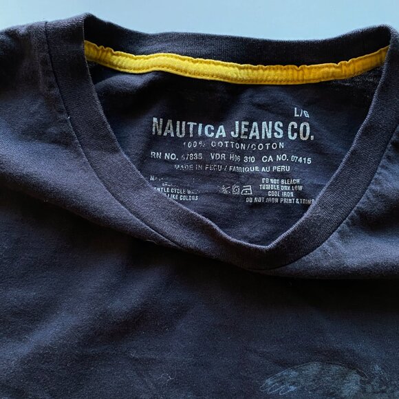 Y2K Nautica Men's Size L Short Sleeve T-Shirt Skater Style Grunge Graphic - Picture 2 of 6